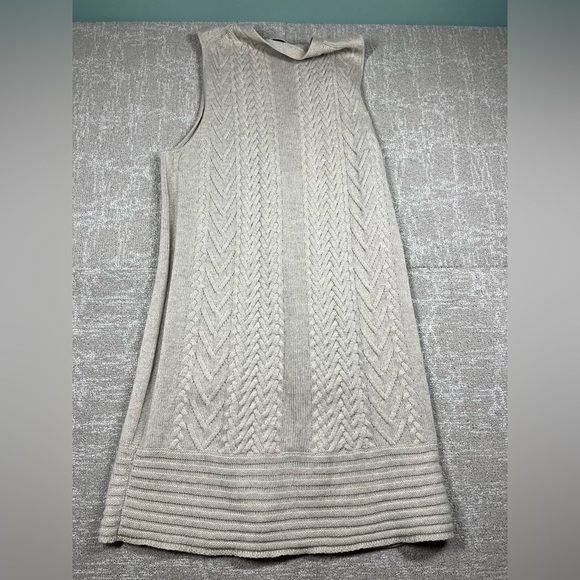 TSE 100% Cashmere Sleeveless Button Down Cardigan Duster Knit Womens Size Large - Picture 8 of 8